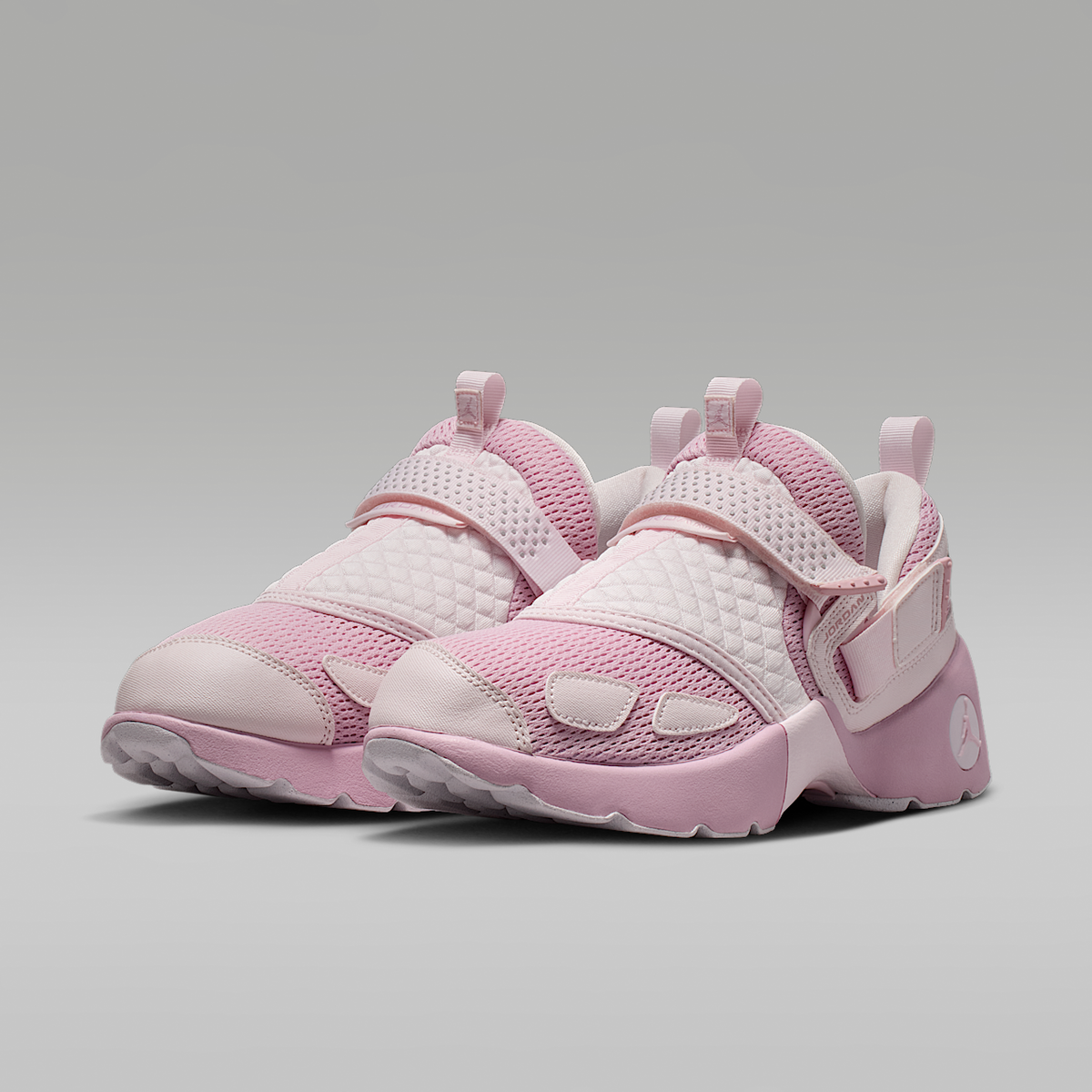 Trunner LX Shoes