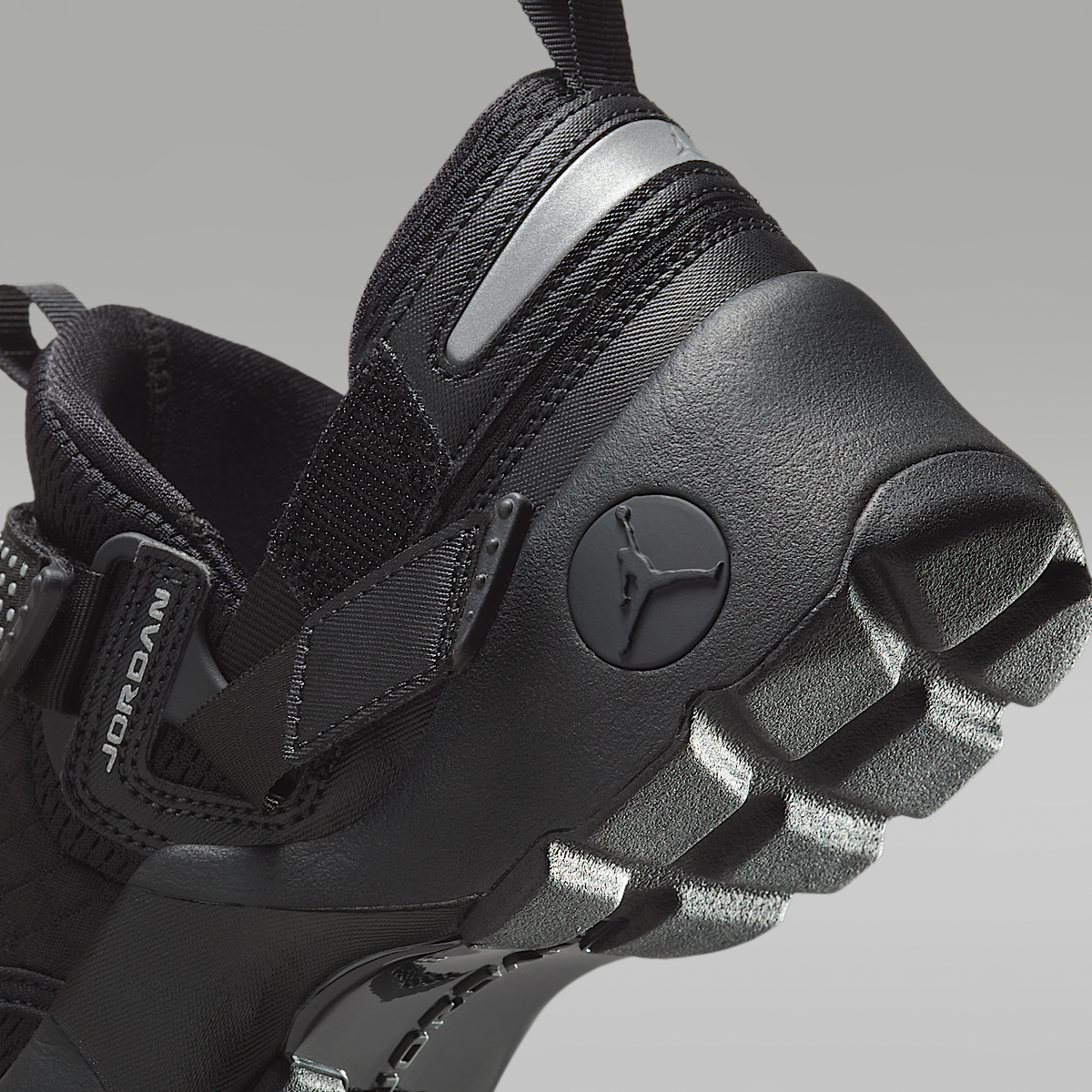 Trunner LX Shoes