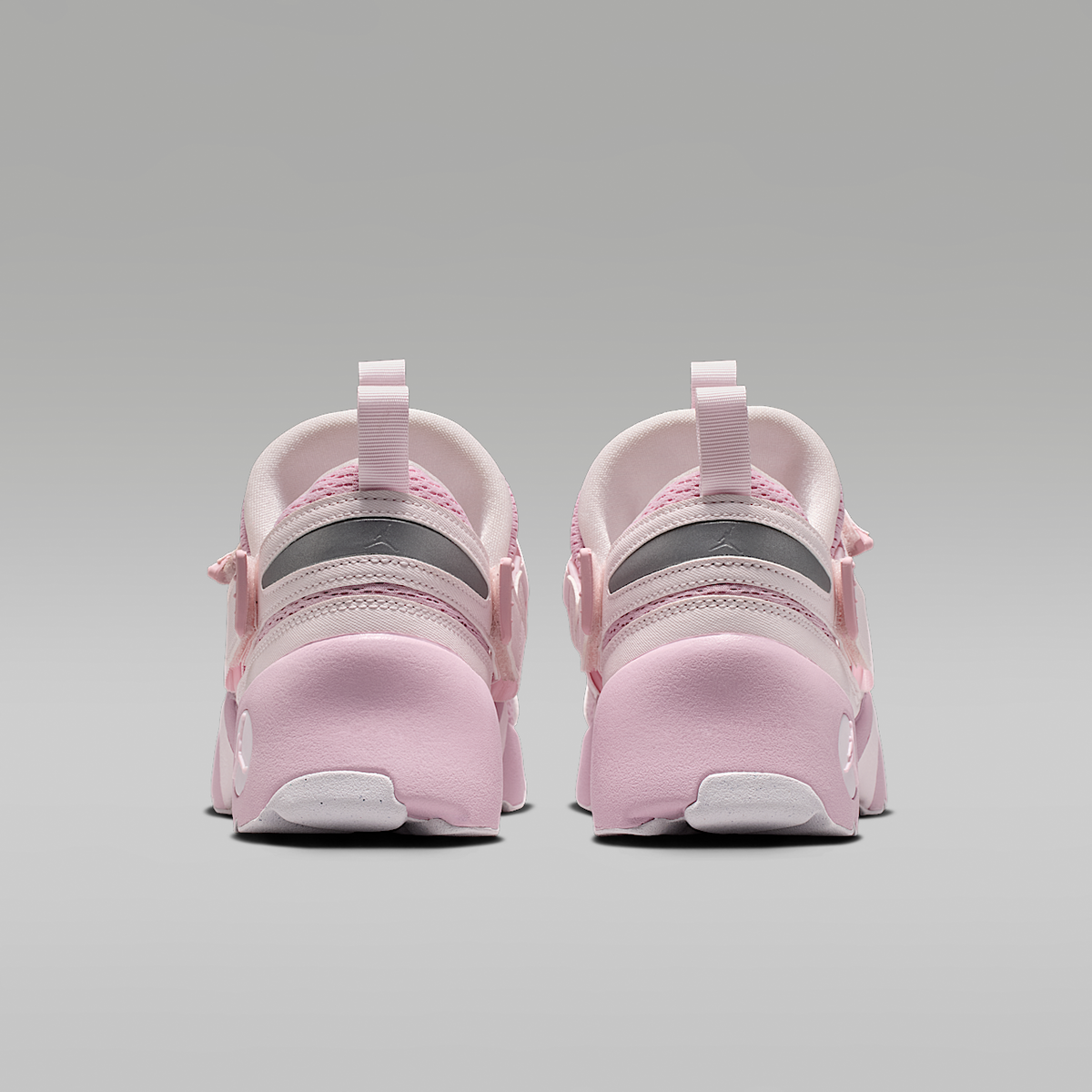 Trunner LX Shoes