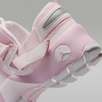 Trunner LX Shoes