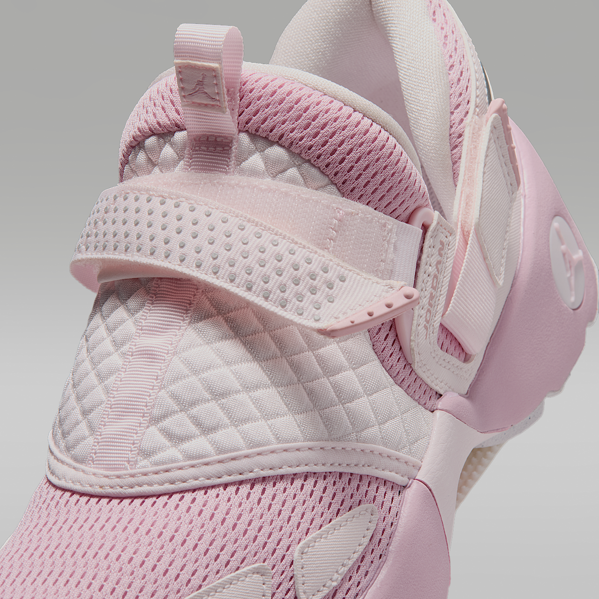 Trunner LX Shoes
