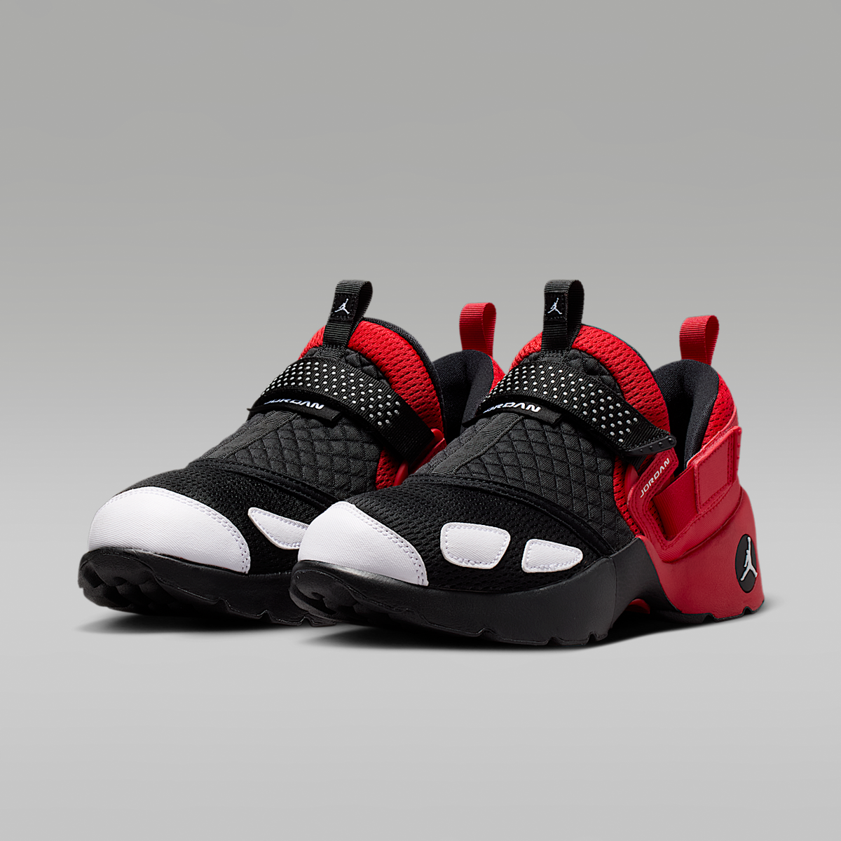 Trunner LX Sneakers