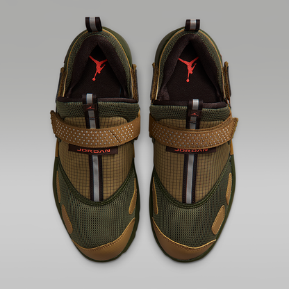Trunner LX Shoes