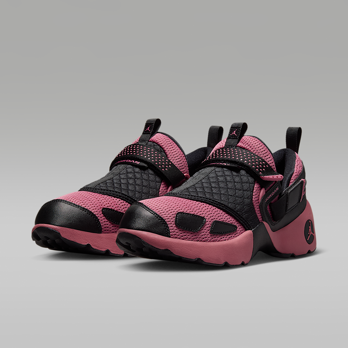 Trunner LX Shoes