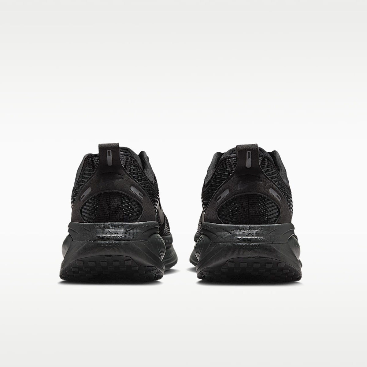 Vomero 18 Road Running Shoes