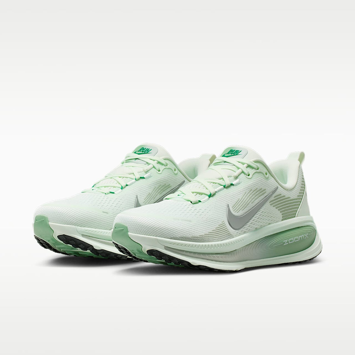 Vomero 18 Road Running Shoes