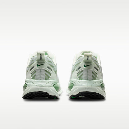 Vomero 18 Road Running Shoes