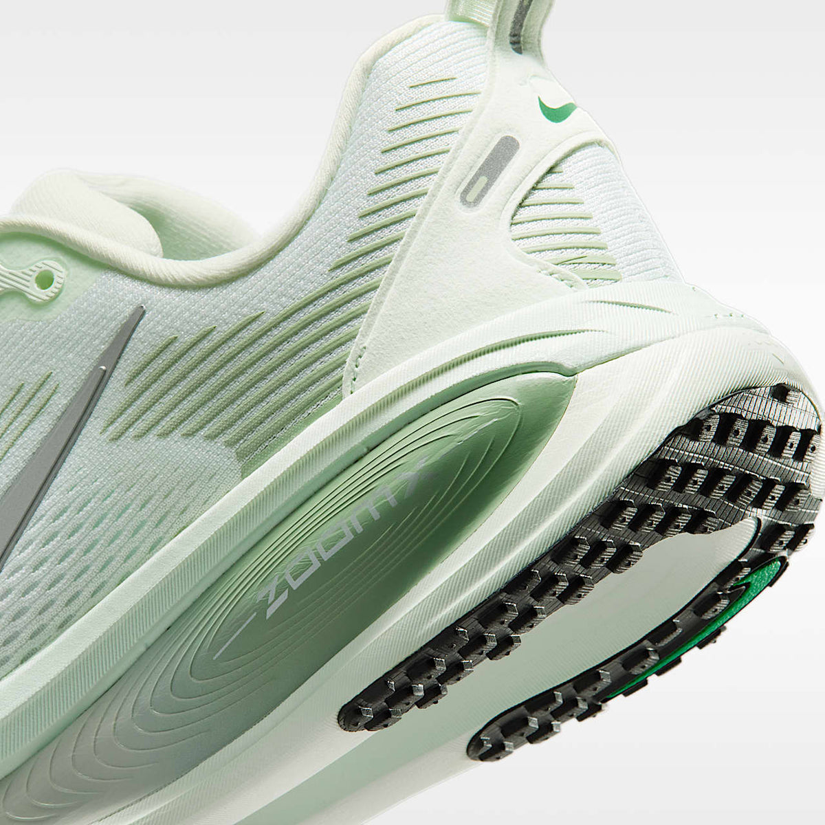 Vomero 18 Road Running Shoes