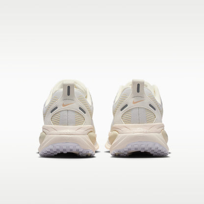 Vomero 18 Road Running Shoes
