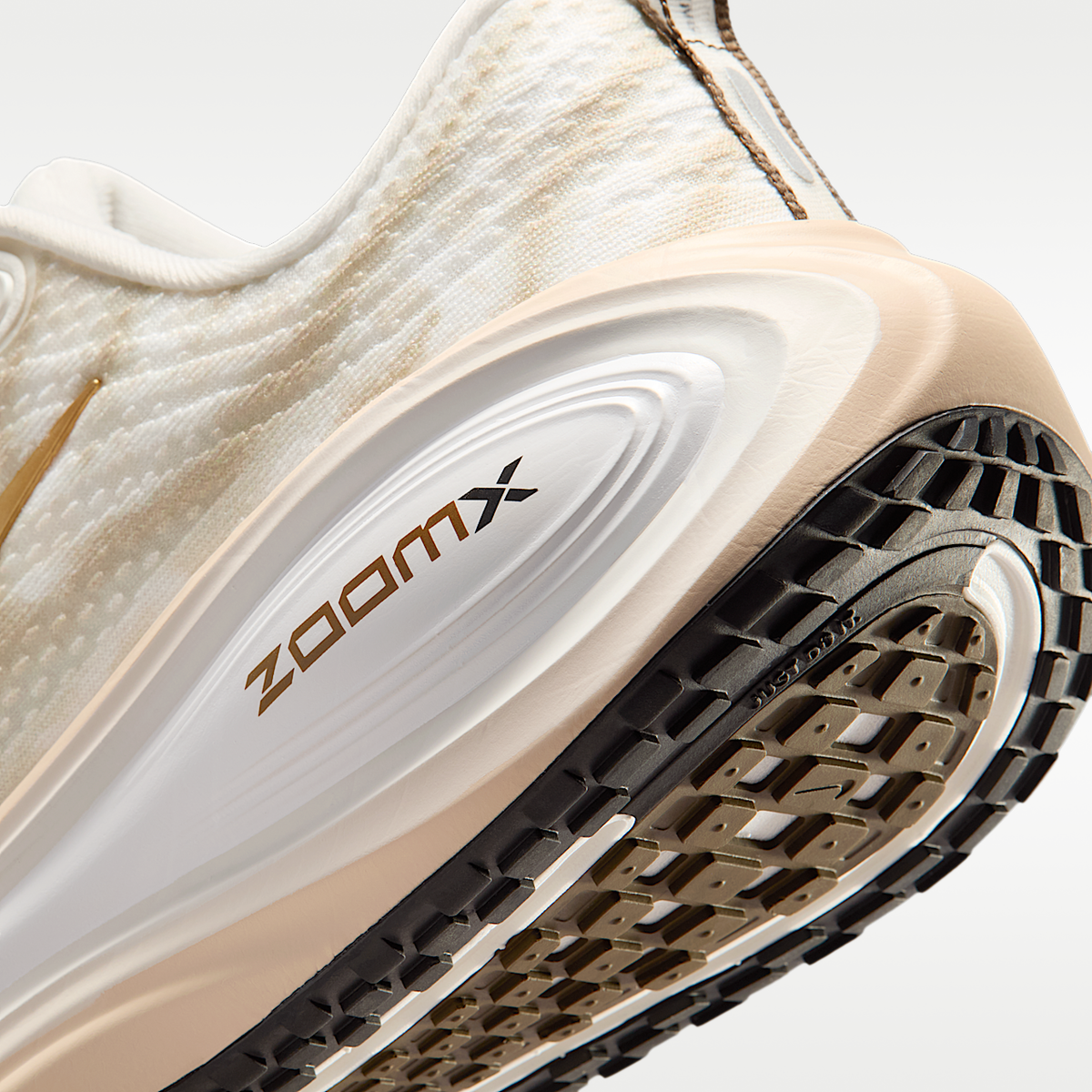 Vomero Plus Road Running Shoes
