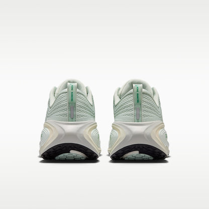 Vomero Plus Road Running Shoes