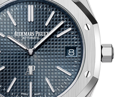 Audemars Piguet Royal Oak “JUMBO” EXTRA-THIN “50TH ANNIVERSARY” Ref# 16202ST.OO.1240ST.01