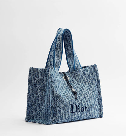Medium Spongy Book Tote