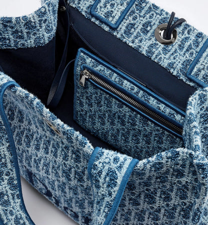 Medium Spongy Book Tote