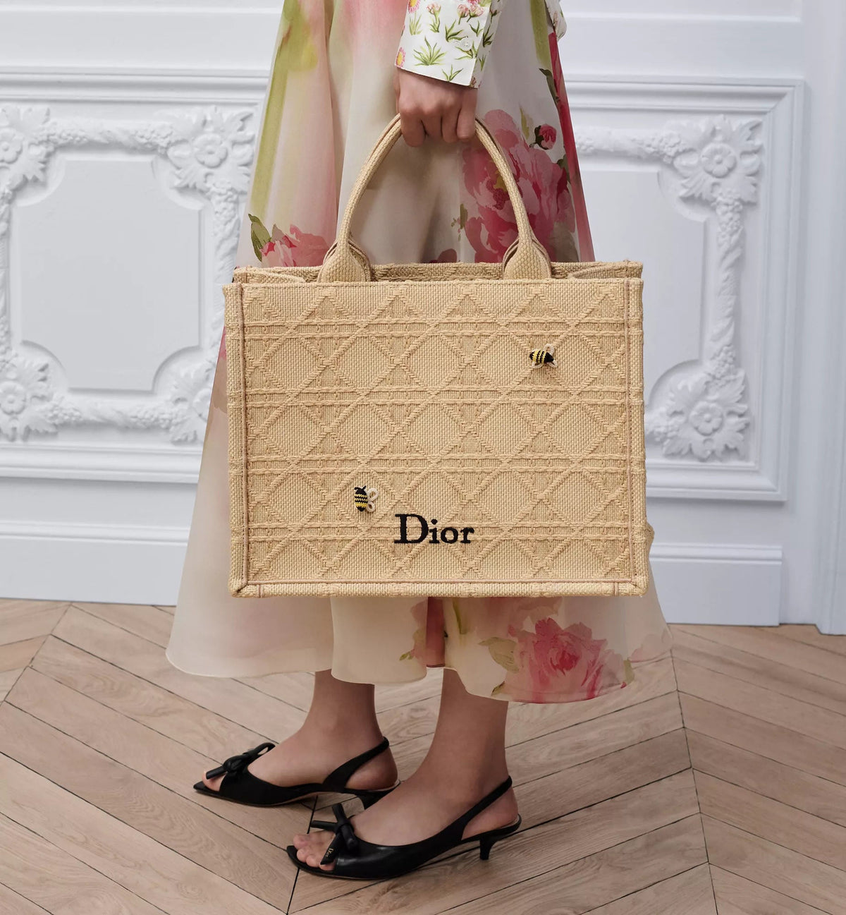 Medium Book Tote with Strap