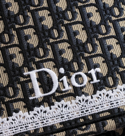 Medium Book Tote with Strap