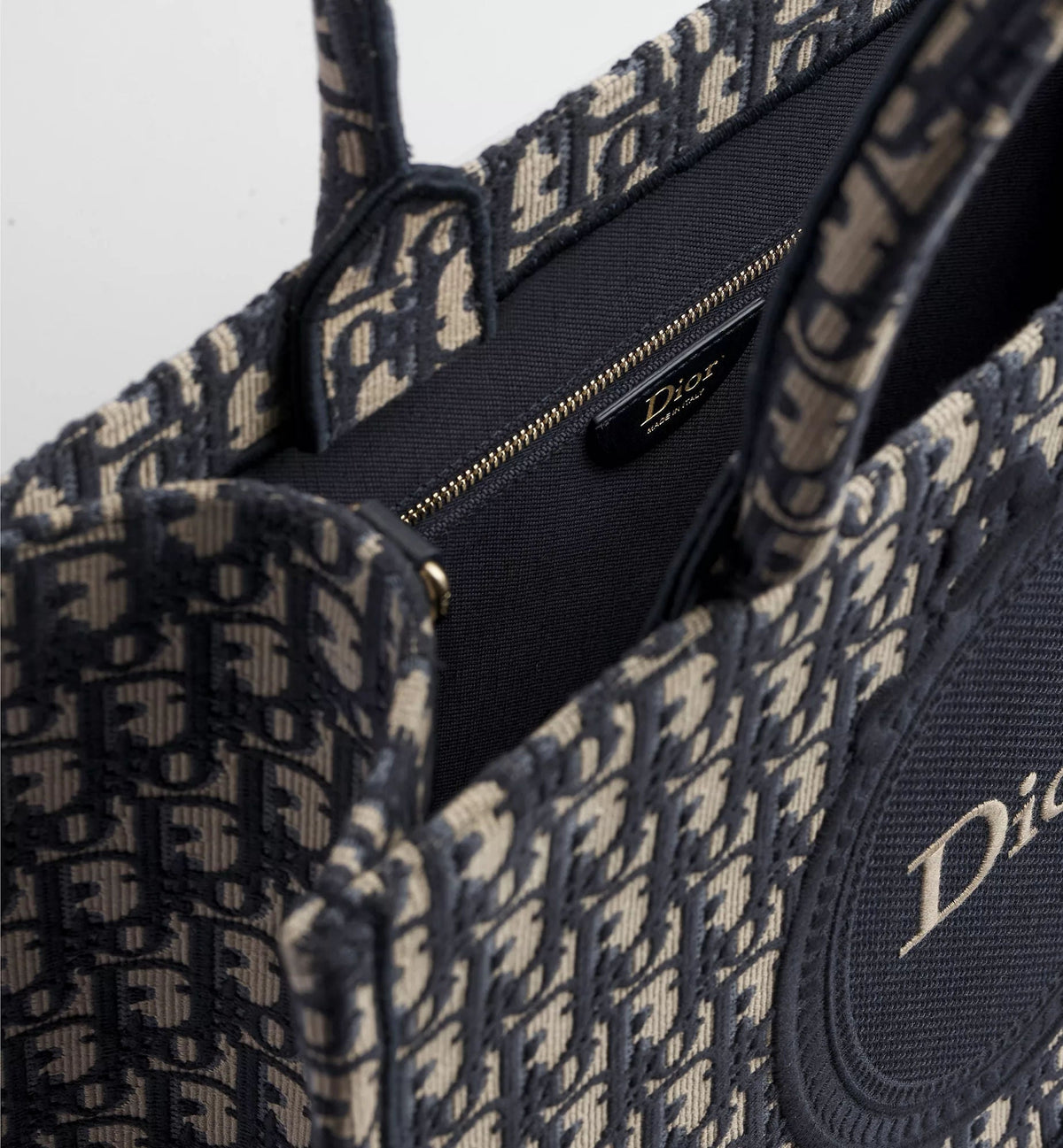Medium Book Tote