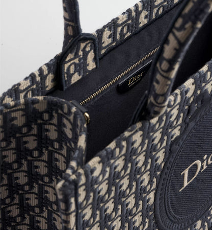 Medium Book Tote