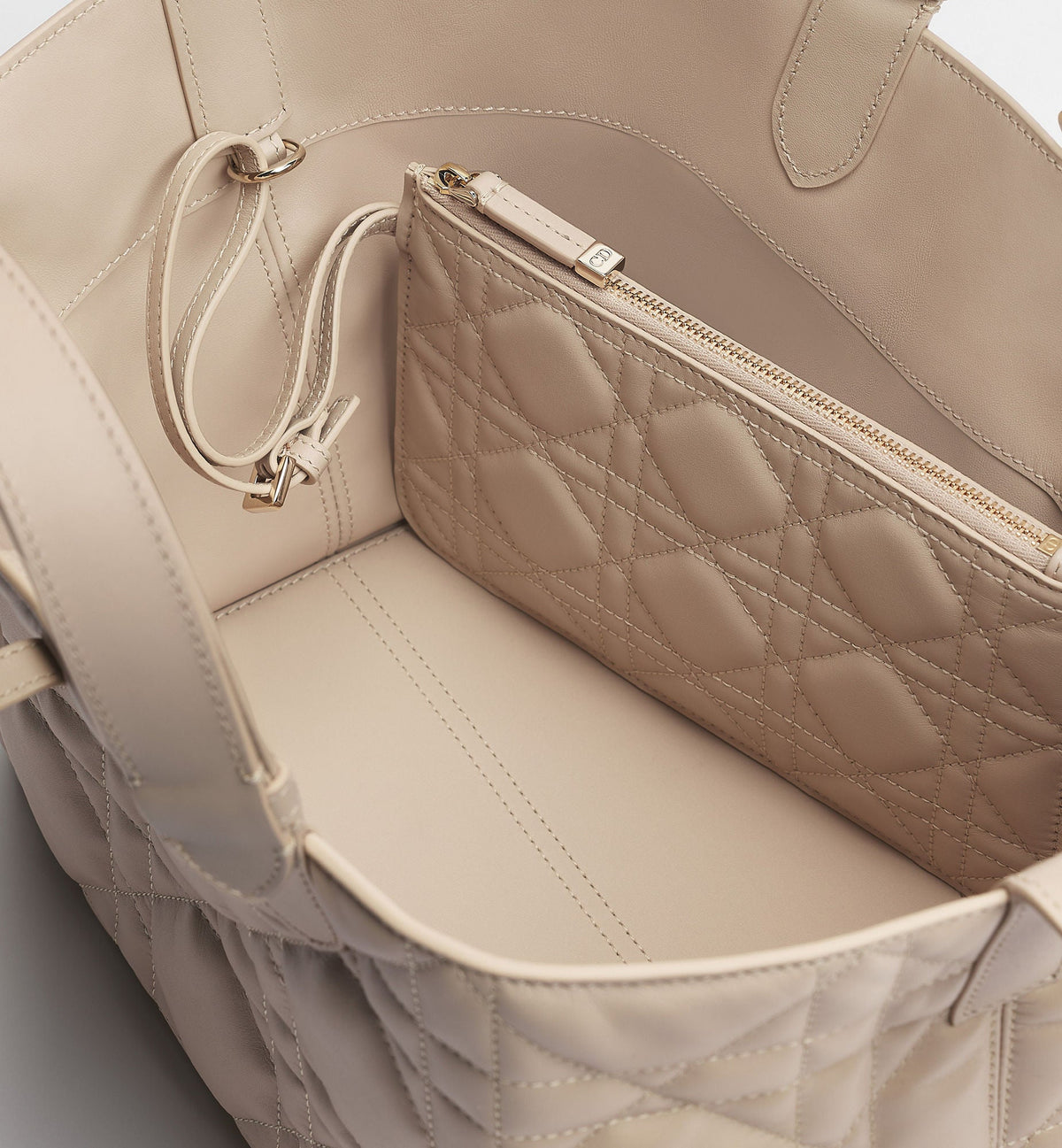 Medium Toujours Bag