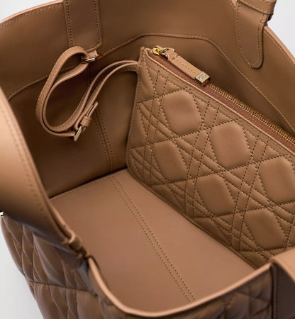 Medium Toujours Bag