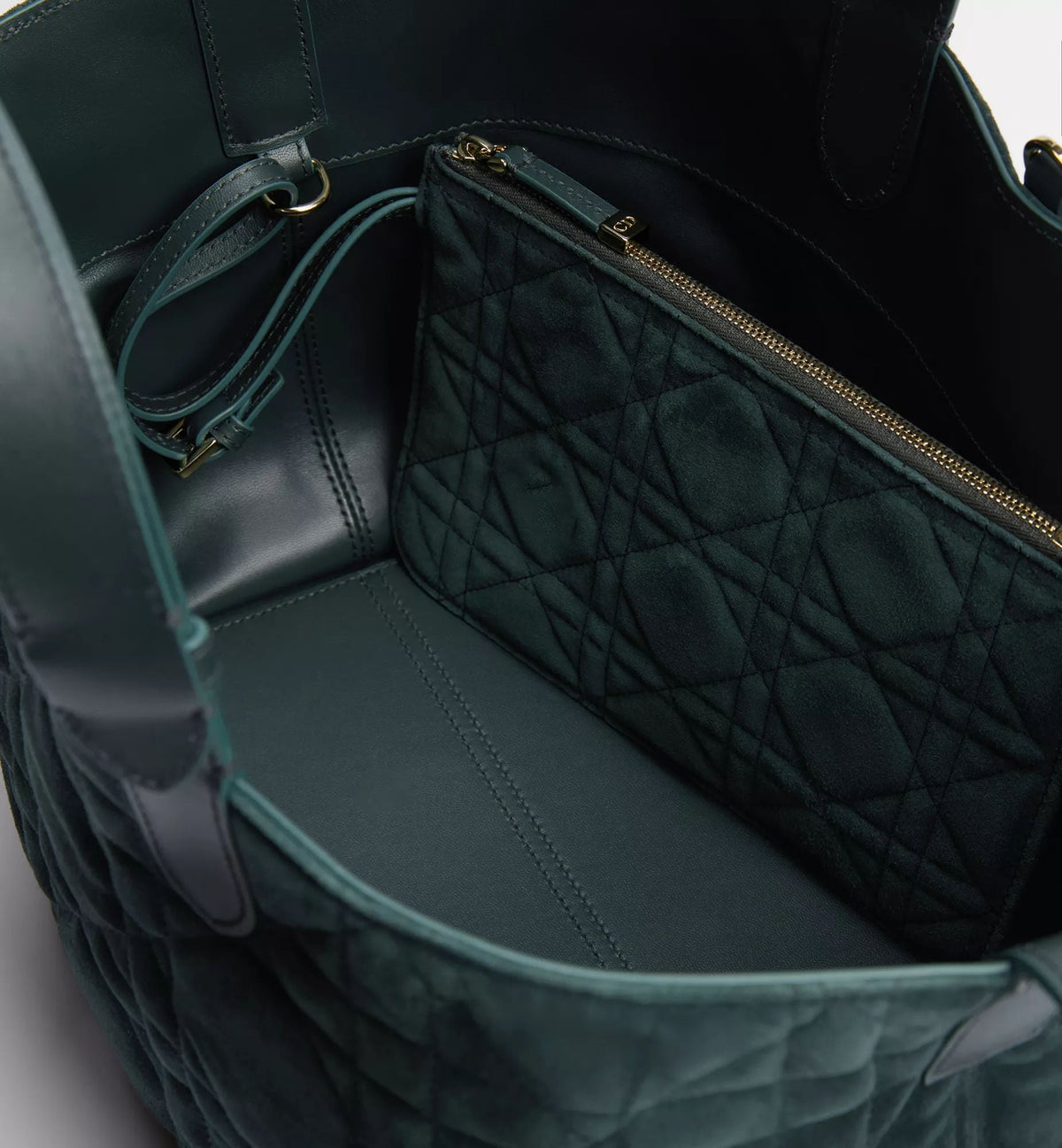 Medium Toujours shoulder bag