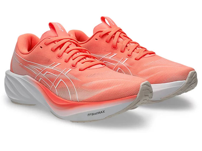 Women's GT-2000 15 Running Shoes