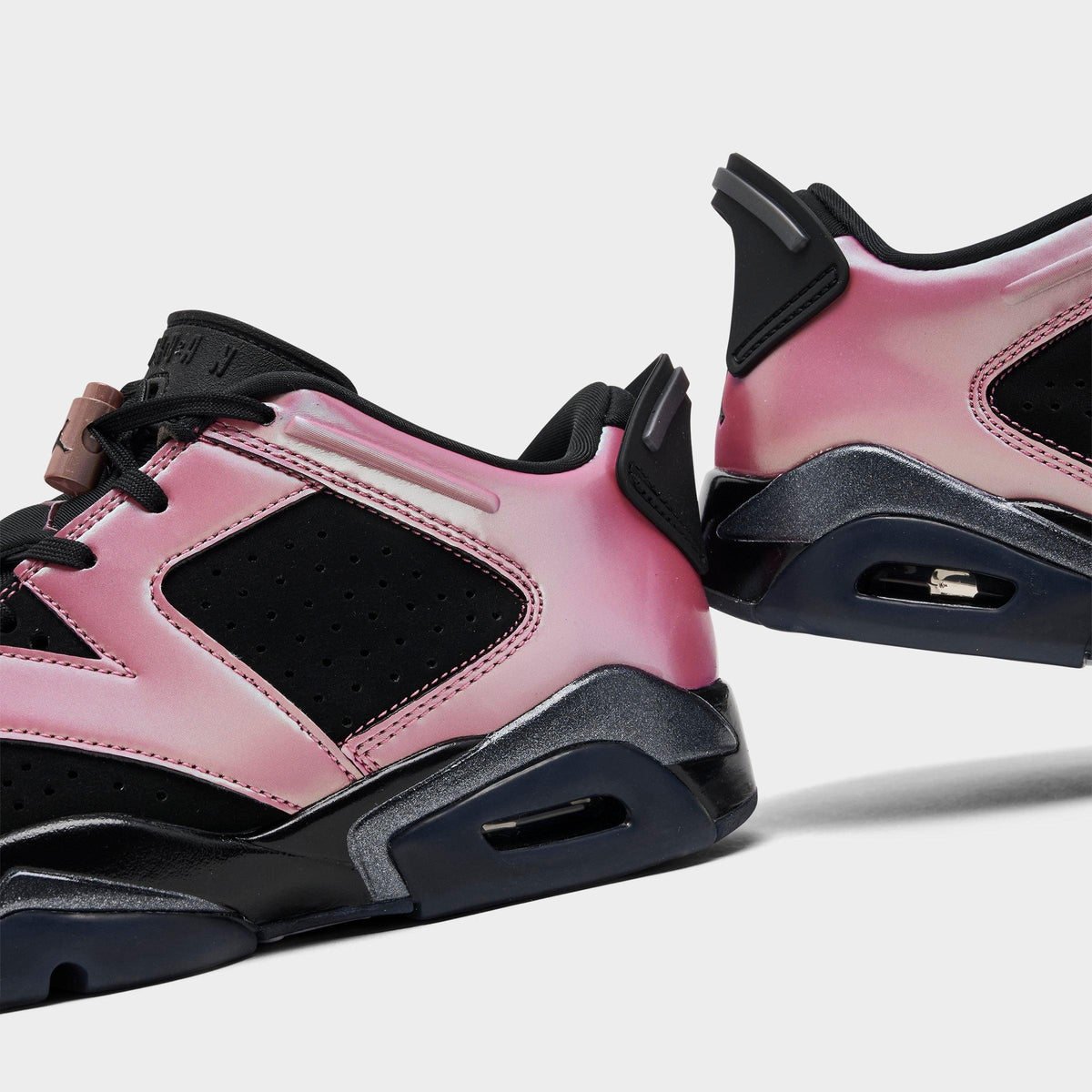 Women Air Retro 6 Low Casual Shoes