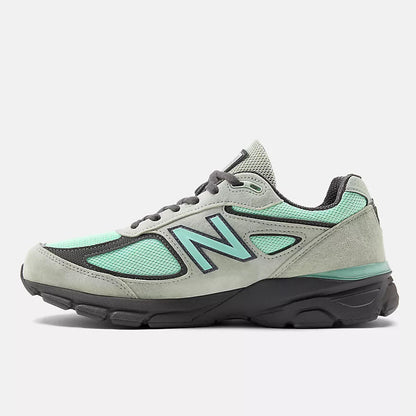 Unisex 990v4 Lifestyle Sneakers