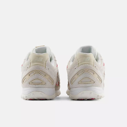 Unisex 204L Lifestyle Sneakers