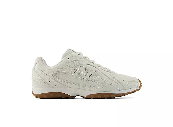 Unisex 204L Lifestyle Sneakers
