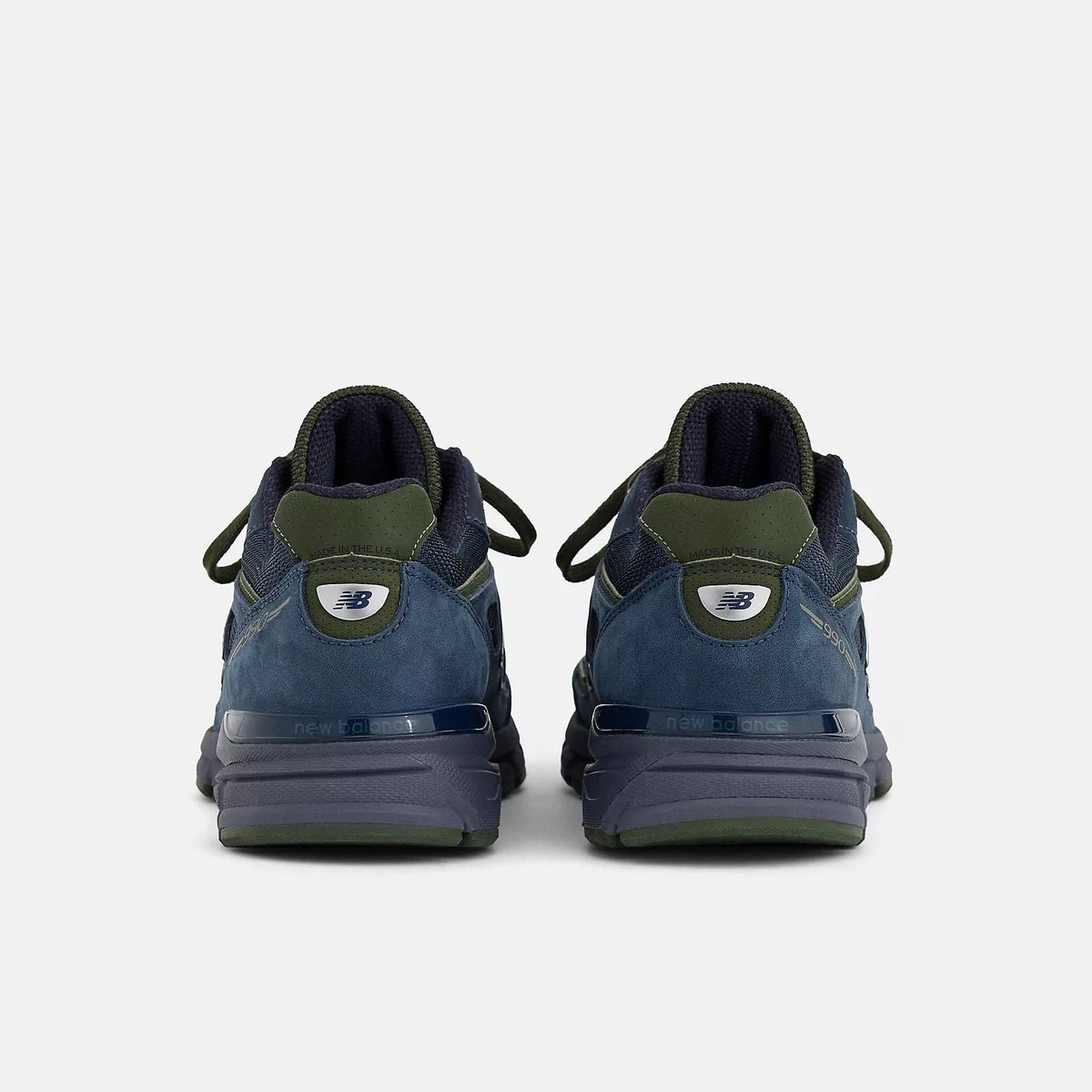 Unisex 990v4 Lifestyle Sneakers