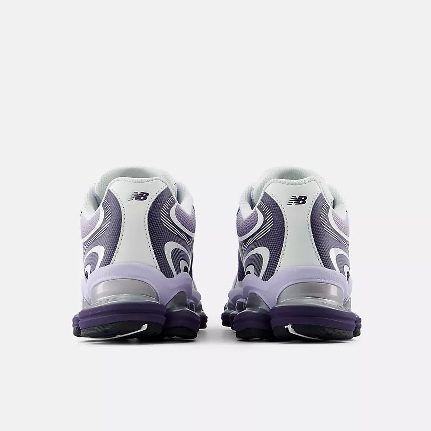 Unisex ABZORB 2000 Lifestyle Sneakers