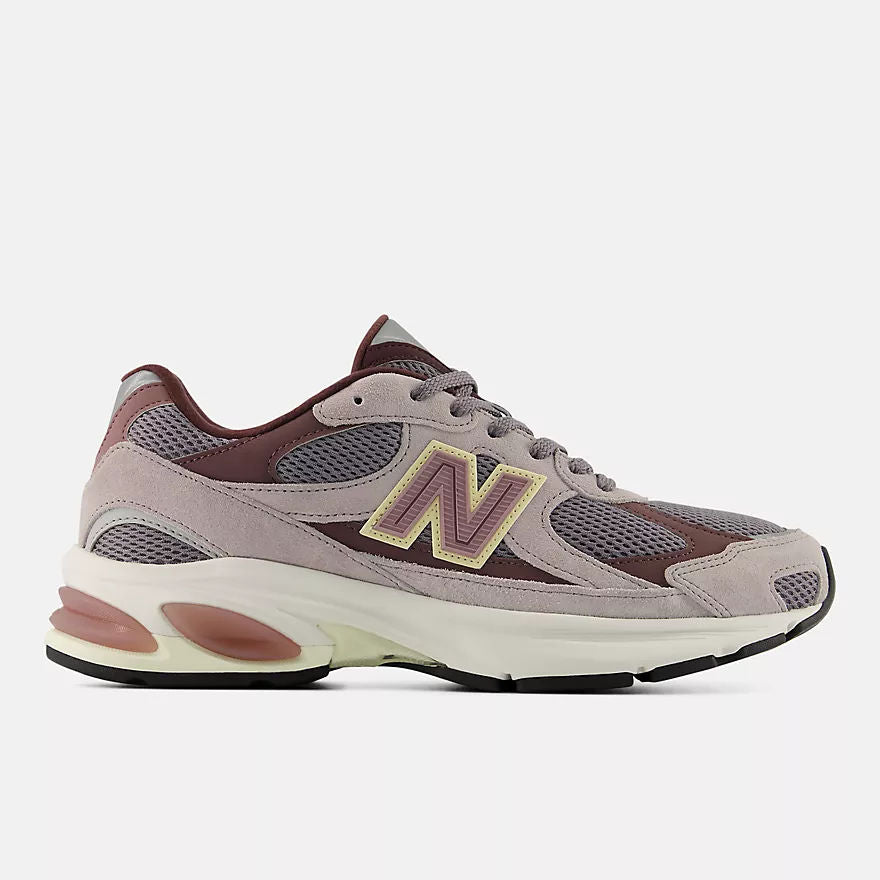 Unisex 2010 Lifestyle Sneakers