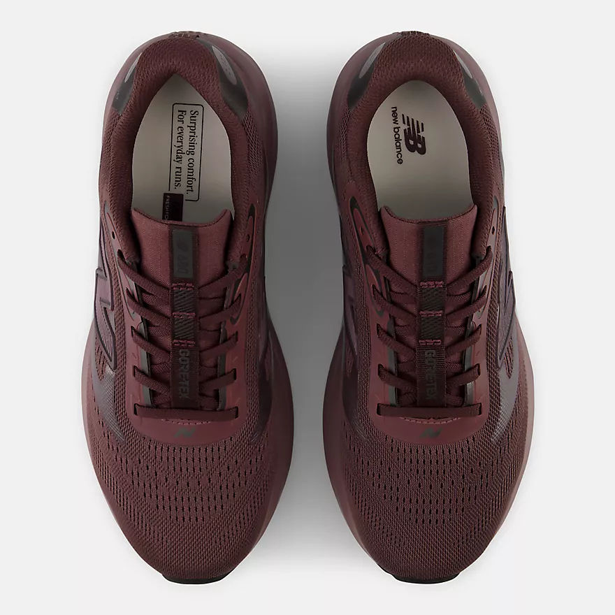 Women's 680 v9 Gore-Tex Running Shoes