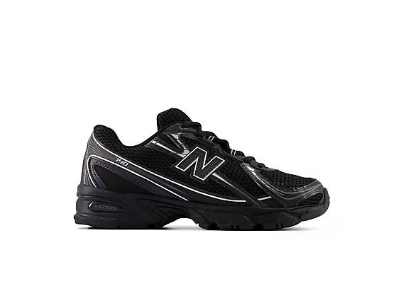 Unisex 740 Lifestyle Sneakers