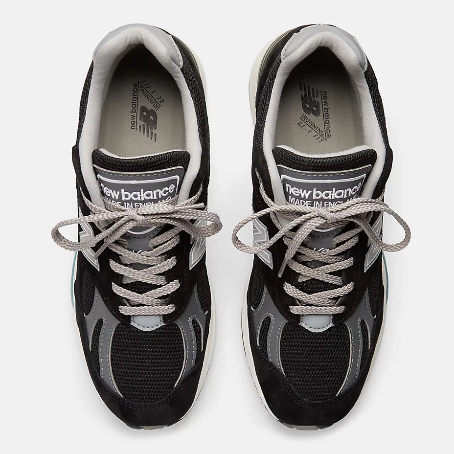 Unisex 991v2 Lifestyle Sneakers