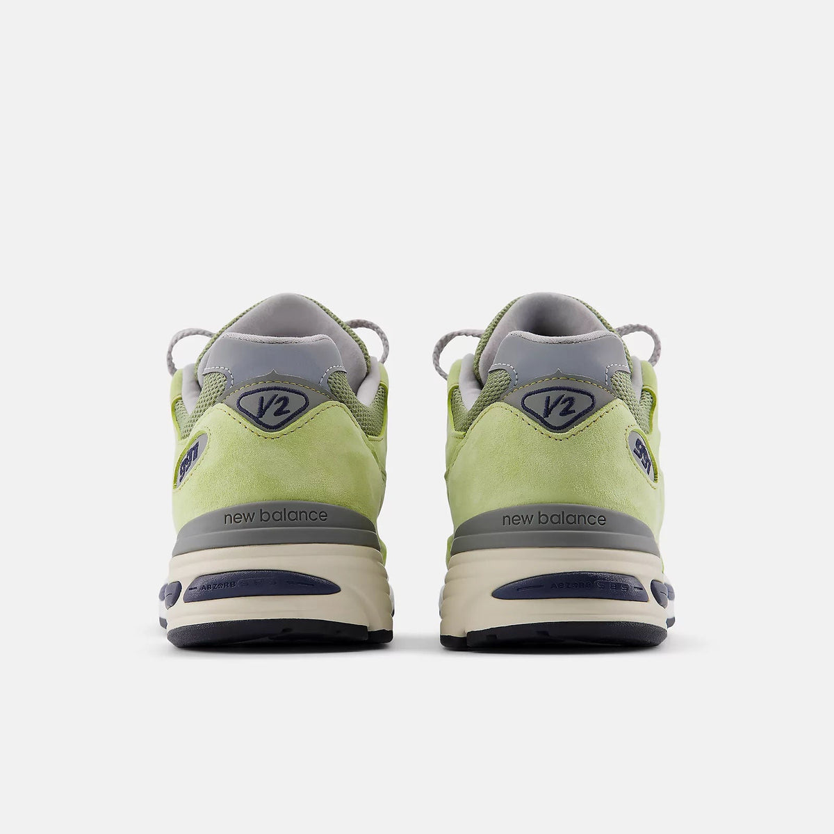 Unisex 991v2 Lifestyle Sneakers