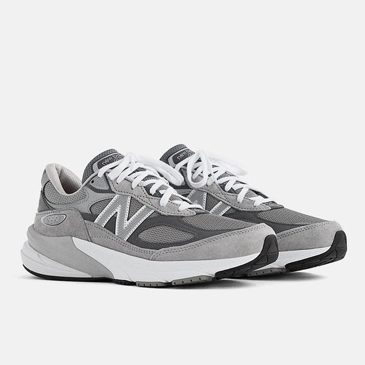 Women's 990v6 Lifestyle Sneakers