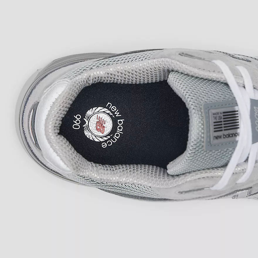 Unisex 990v4 Lifestyle Sneakers