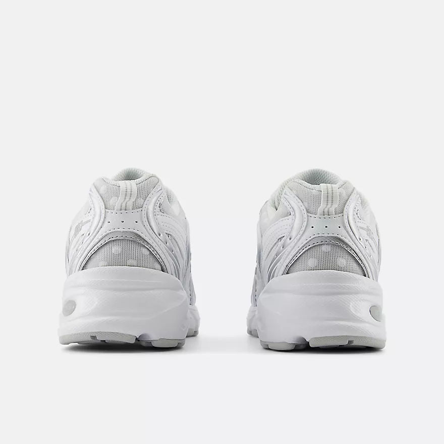 Unisex 530 Lifestyle Sneakers
