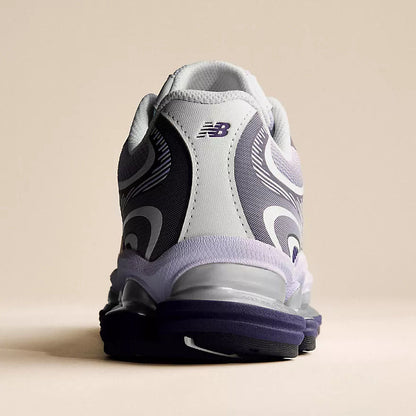 Unisex ABZORB 2000 Lifestyle Sneakers