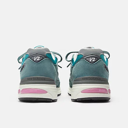 Unisex 991v2 Lifestyle Sneakers