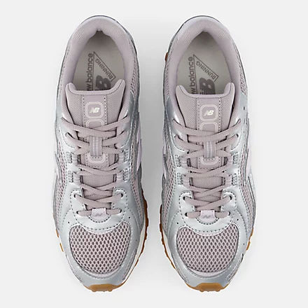 Unisex 204L Lifestyle Shoes