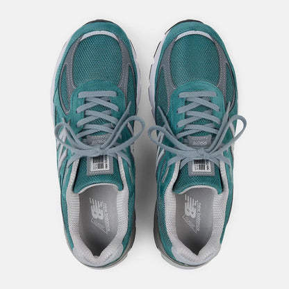 Unisex 990v4 Lifestyle Sneakers