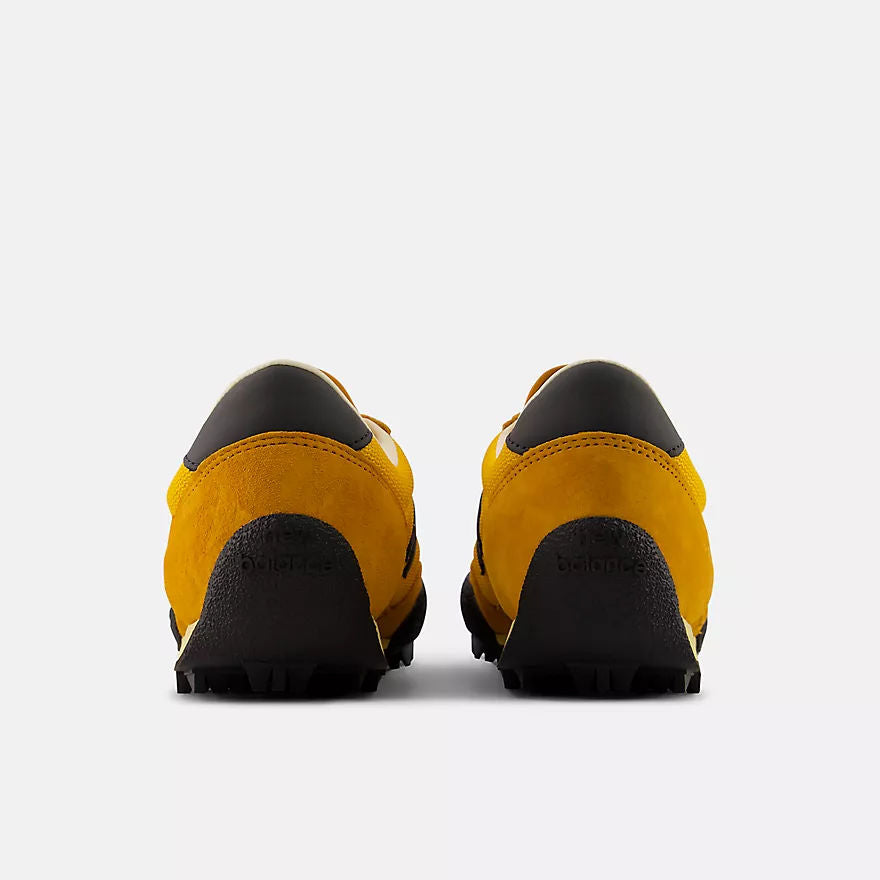 Unisex Gator Run Lifestyle Sneakers