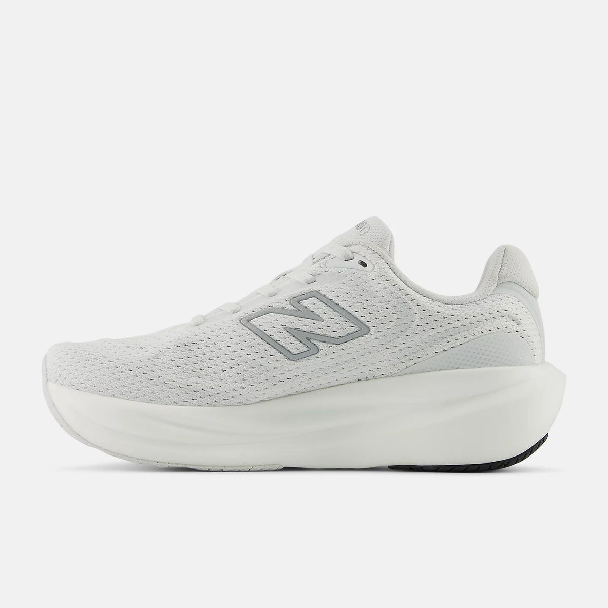 Women's 1080v15 Running Shoes