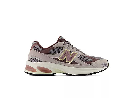 Unisex 2010 Lifestyle Sneakers