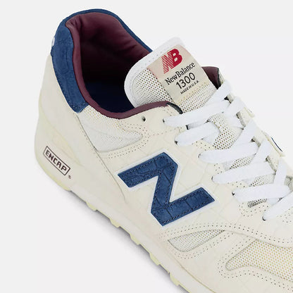 Unisex 1300 Lifestyle Sneakers