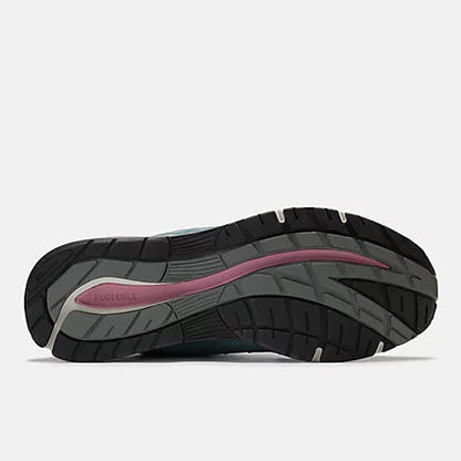 Unisex 991v2 Lifestyle Sneakers