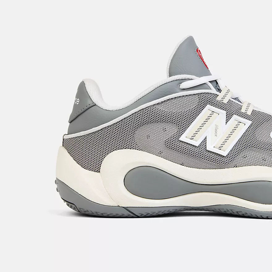Unisex P400 Low Basketball Shoes